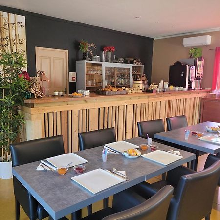 Hotel Domaine Le Milos Castries Ngoại thất bức ảnh