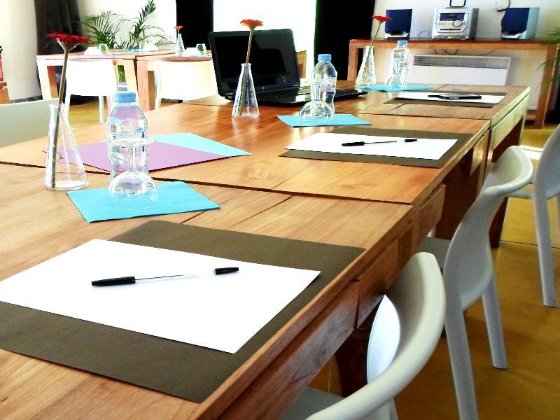 Hotel Domaine Le Milos Castries Ngoại thất bức ảnh