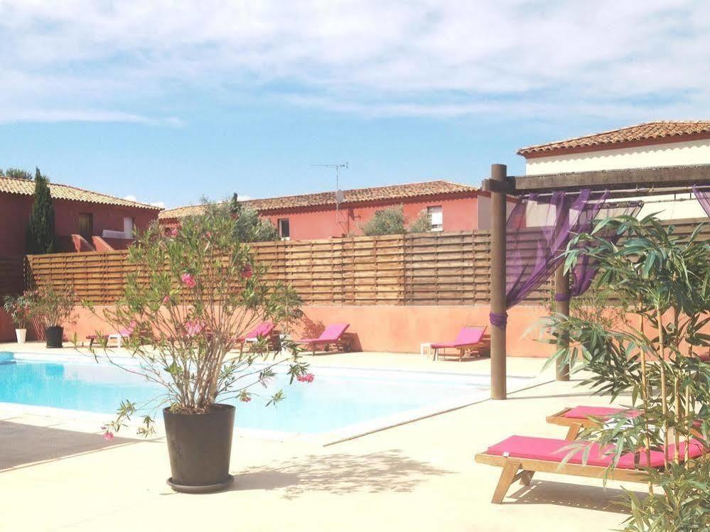 Hotel Domaine Le Milos Castries Ngoại thất bức ảnh
